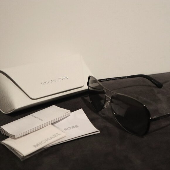 Michael Kors MK 5004 (Chelsea) Sunglasses - Picture 1 of 2